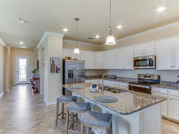 4th image of 16048 Palmetto Prairie Dr