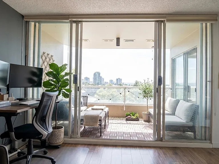 1045 Quayside Dr #605 — Photo 6