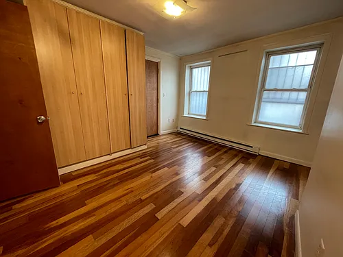 702 Massachusetts Ave #9 Photo 1