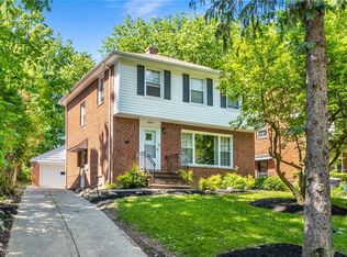 3977 Meadowbrook Blvd, University Hts, OH 44118