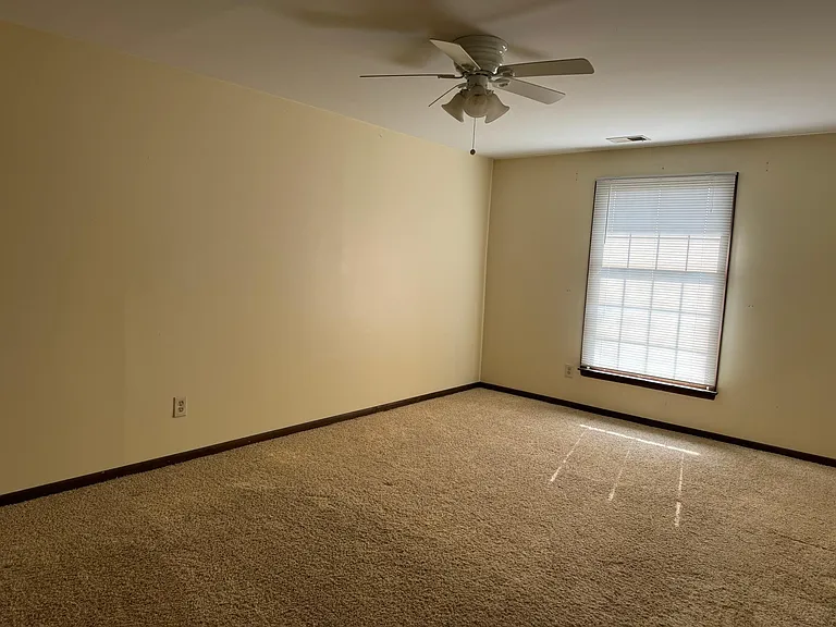 1618 Camellia Dr #C2 — Photo 5