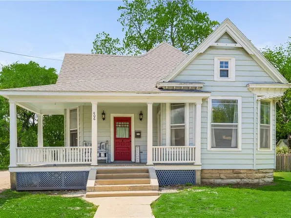 406 N Main St, Butler, MO 64730