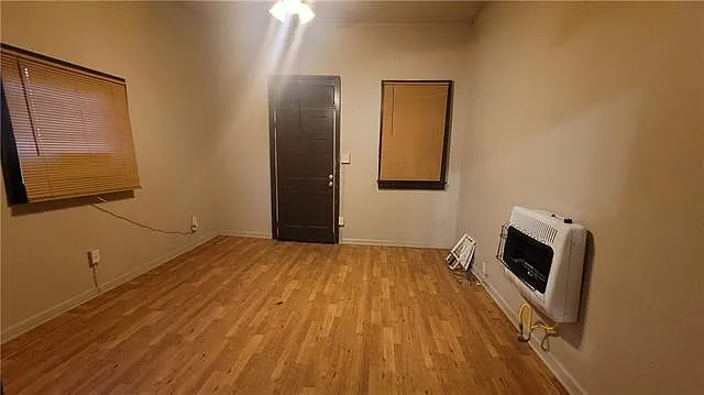 1 bed, 1.0 bath, 663 sqft, $1,100 — Photo 2