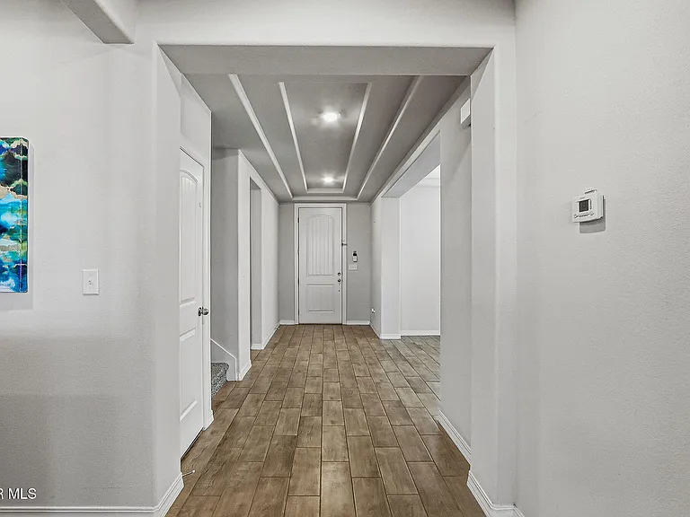 7509 Enchanted Park Dr — Photo 28