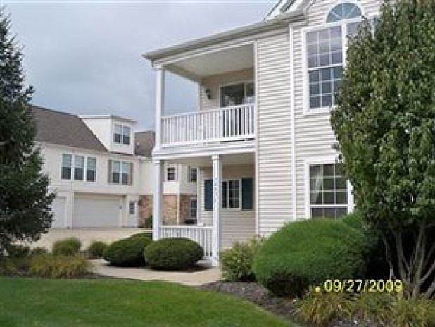 1st image of 5663 N Greenway Ct #1C