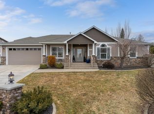 7330 N Hemlock Ct, Spokane, WA 99208