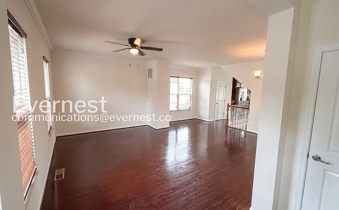 11774 Dawkins Ridge Ln — Photo 10