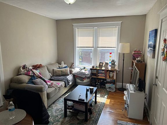 3rd image of 4561 Flad Ave APT 3W