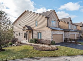 81 Santa Fe Ct, Willow Springs, IL 60480