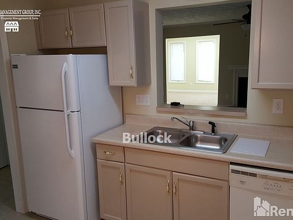 4th image of 2949 Heritage Villas Dr