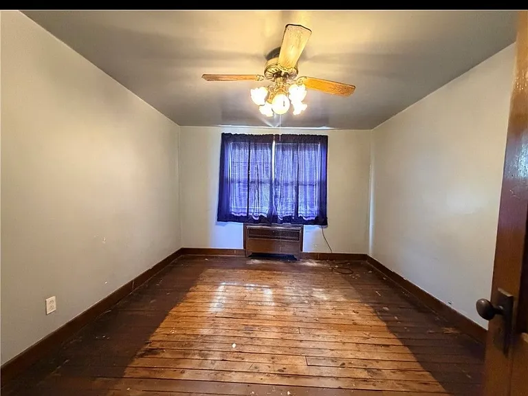 355 Euclid Ave #1 — Photo 3