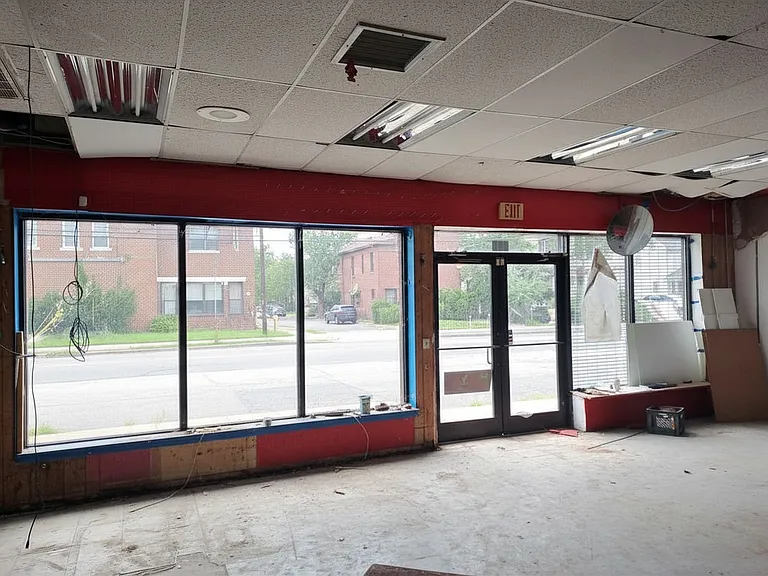 885 Albany Ave #A — Photo 3