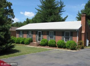 135 Anderson Ave, Bowling Green, VA 22427