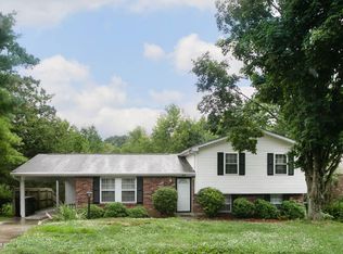 9204 Watterson Trl, Jeffersontown, KY 40299