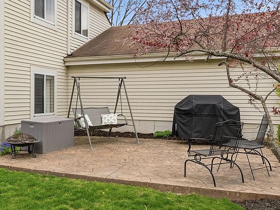 3rd image of 4556 Huckleberry Ct