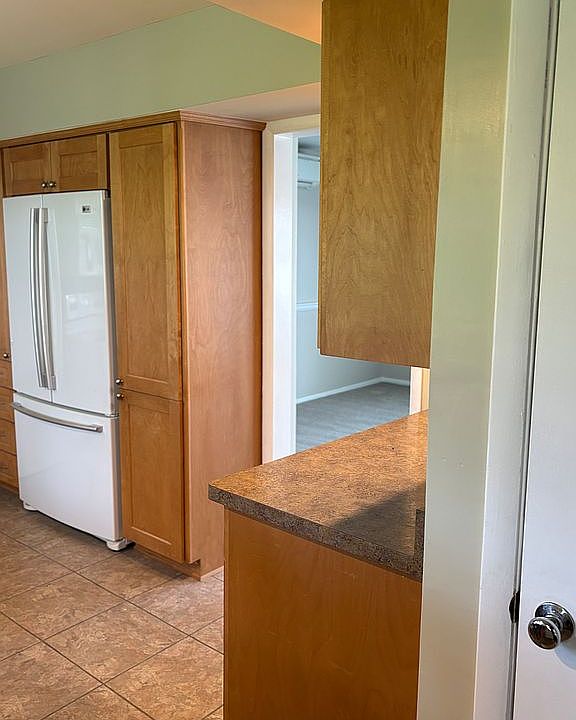 1st image of 43 Briar Ln