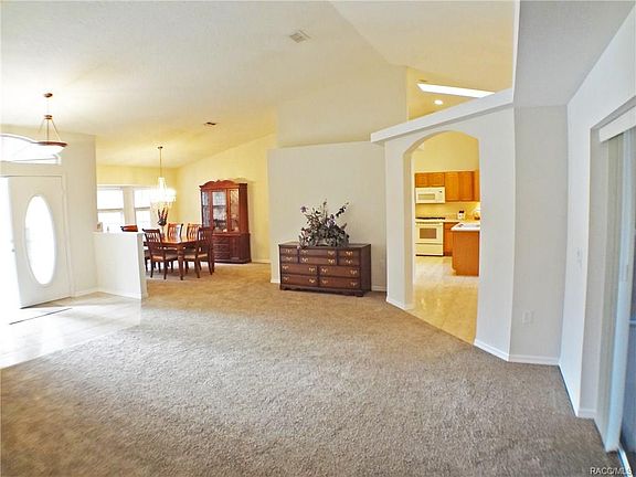 4th image of 2209 N Essex Ave