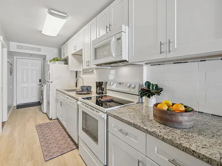 1709 S Ocean Blvd — Photo 22