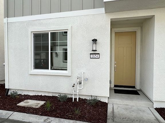 4th image of 1654 Pagoda Ln