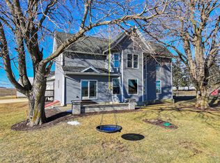 5007 E German Valley Rd, German Valley, IL 61039