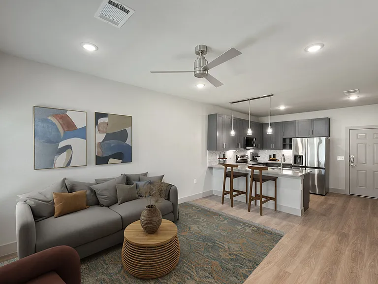 3751 Heritage Towne Blvd — Photo 12