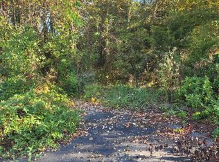 Plymouth Rd, Johnson city, TN 37601