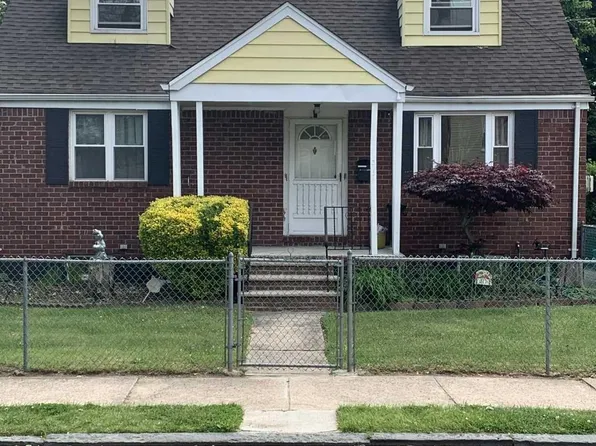317-321 E 26th St, Paterson, NJ 07514
