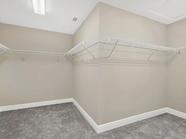 3934 Maurice Ave — Photo 15