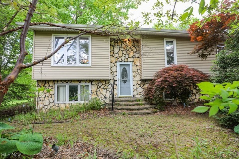 Real estate listing image