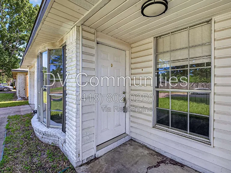 15331 Campden Hill Rd — Photo 5