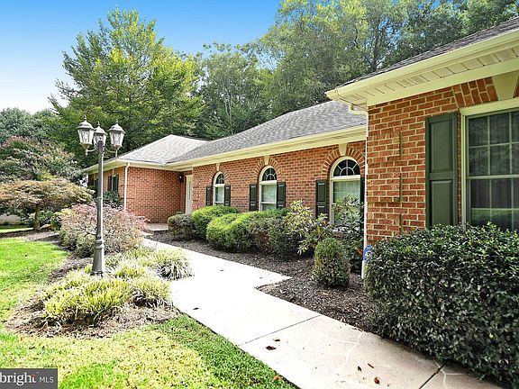 4th image of 612 Cedarday Dr