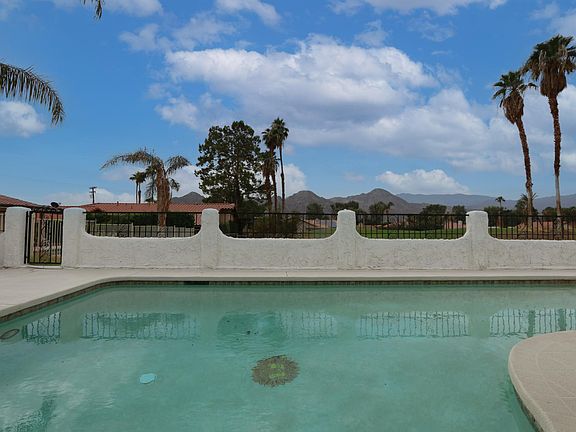 2nd image of 76983 California Dr