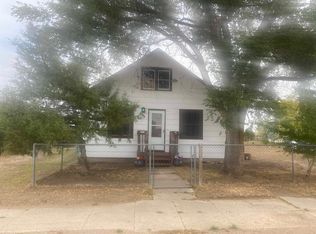 604 Main St, Oelrichs, SD 57763