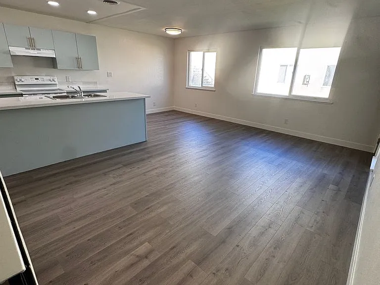 2301 Prescott Rd — Photo 16