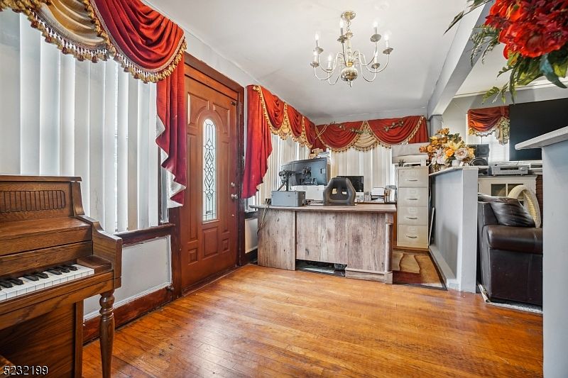 66 Ampere Pkwy, East Orange, NJ 07017 MLS 3853588 Zillow