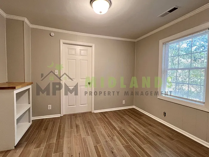 610 W Hampton Ave — Photo 9