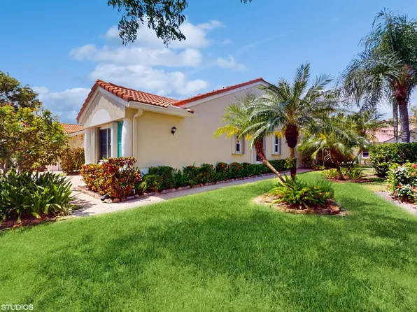 15289 Lake Wisteria Road, Delray Beach, FL 33484