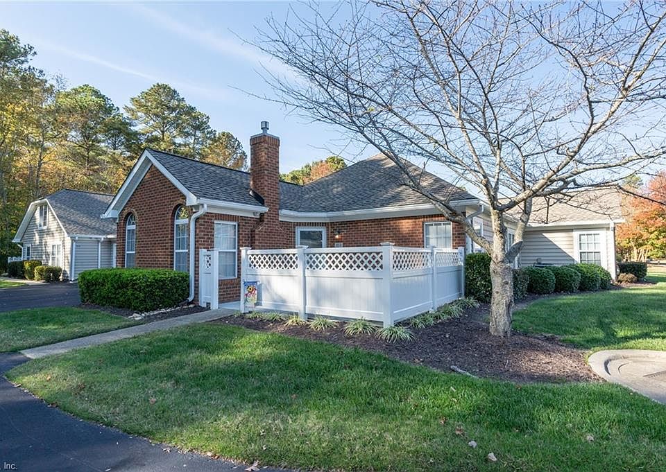 1st image of 212 Rainbrook Way