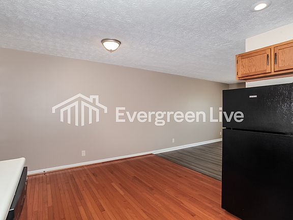 5th image of 2206 Janes Ln
