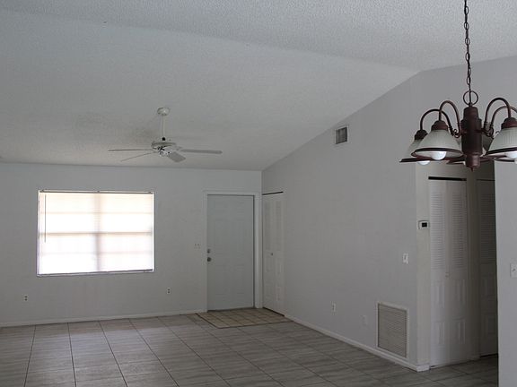 3rd image of 391 Emerson Dr NW