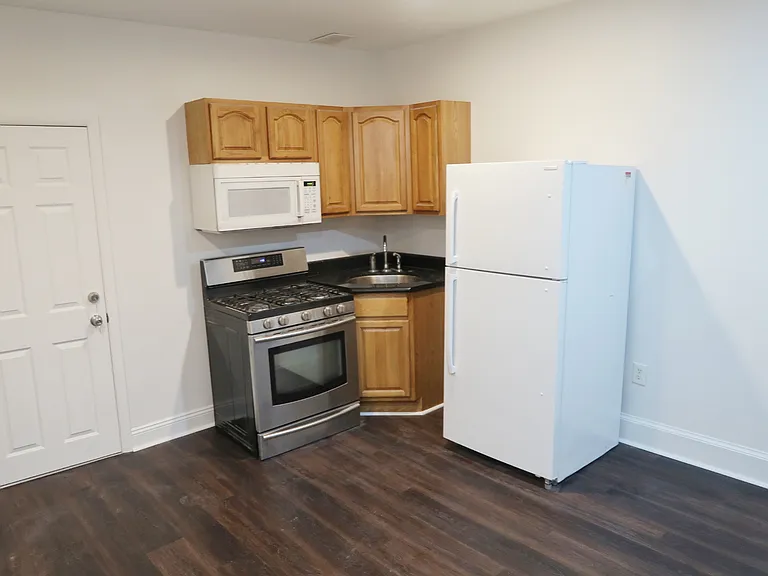 2042 N Bambrey St #1 — Photo 3