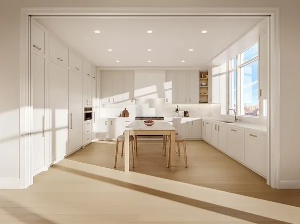 211 W 84th St #5C, New York, NY 10024