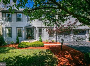 11 Brookview Dr, Voorhees, NJ 08043