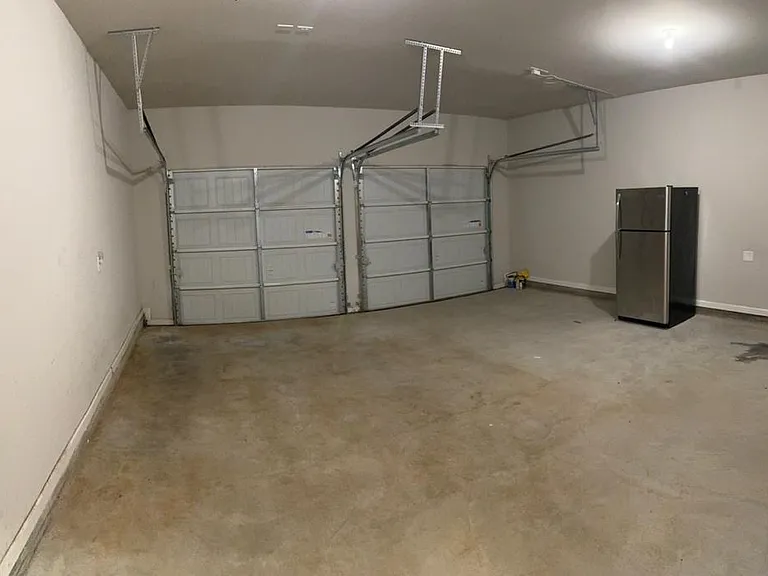 4499 Savannah Dr — Photo 21