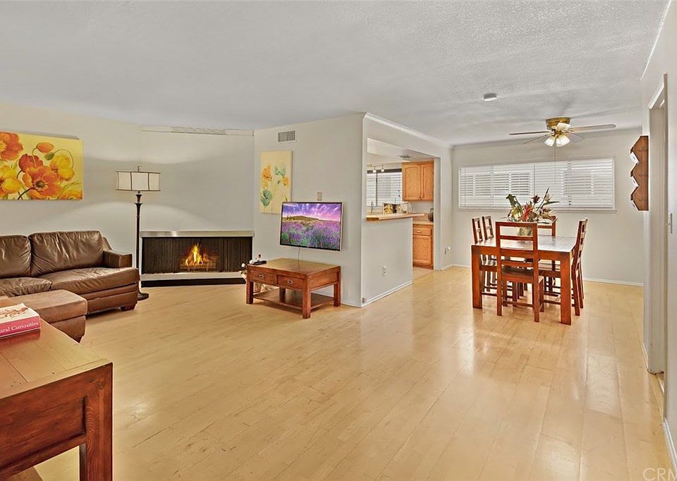 1st image of 2446 E Mountain St