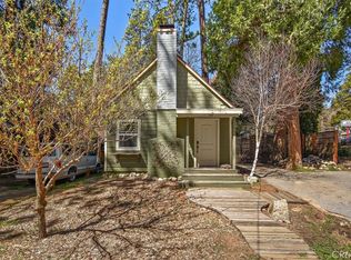 588 Leafy Ln, Crestline, CA 92325
