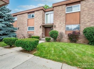 1714 Washtenaw Rd, Ypsilanti, MI 48197