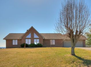 3905 Stanley Rd, Christiansburg, VA 24073