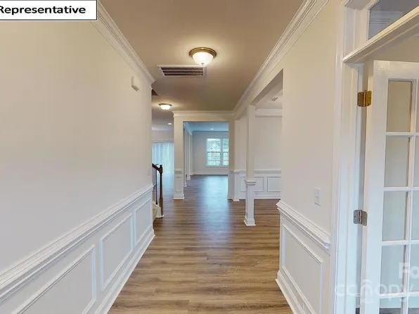 7172 Sylvan Retreat Dr, Denver, NC 28037