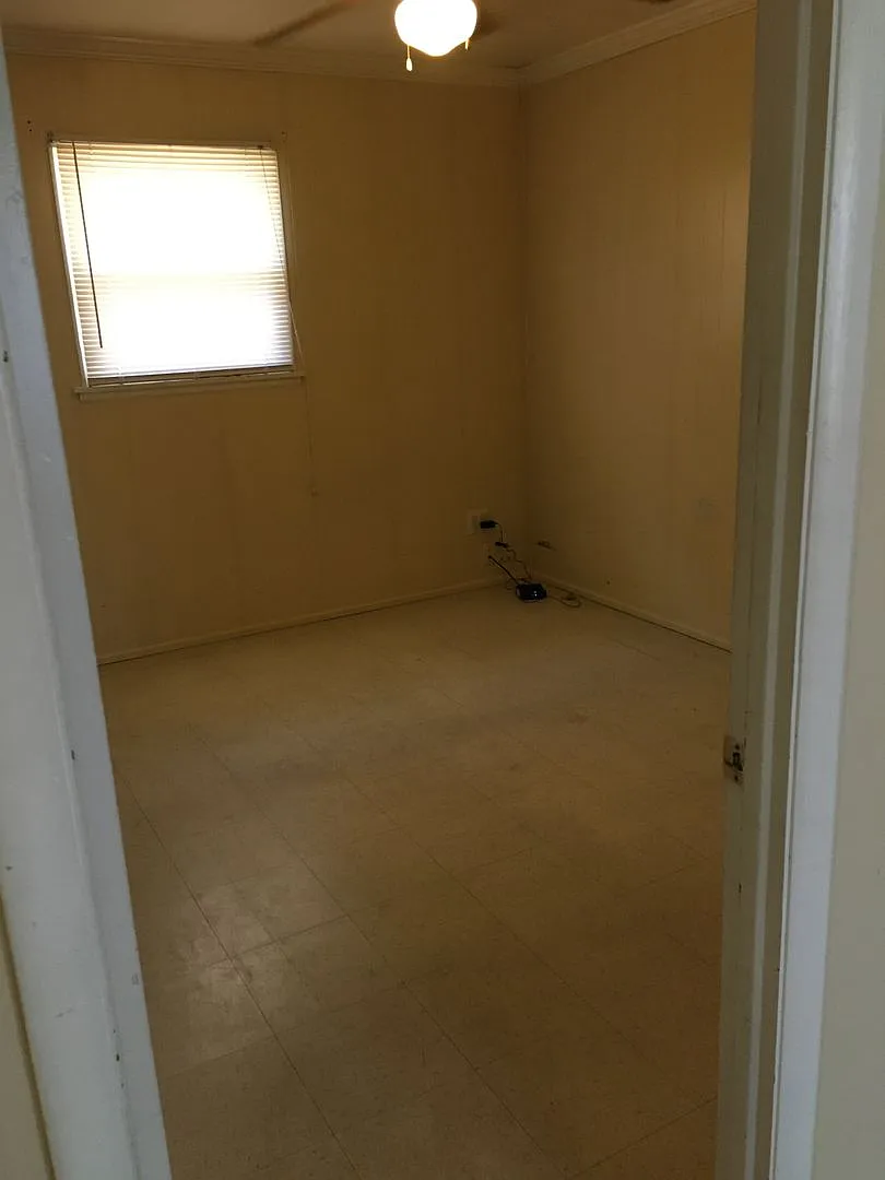 1/1 Apartment for rent. All utilities included!! — Photo 3